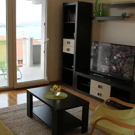 Apartamento Mia - Spacious On 85 M2 With Beautiful Sea View