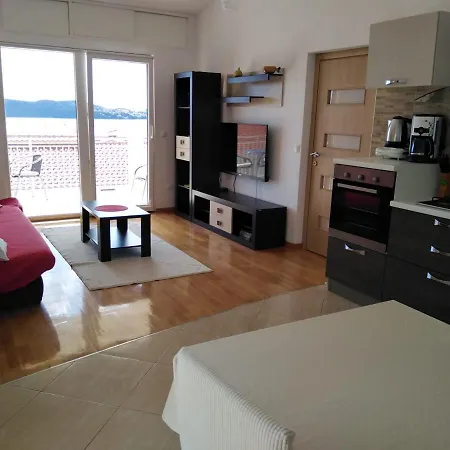 Apartamento Mia - Spacious On 85 M2 With Beautiful Sea View