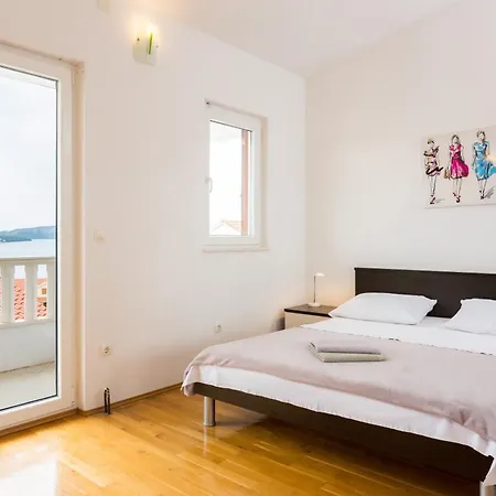Apartamento Mia - Spacious On 85 M2 With Beautiful Sea View Trogir