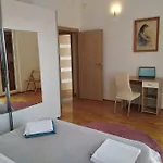 Апартаменты Mia - Spacious On 85 M2 With Beautiful Sea View