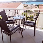 Апартаменты Mia - Spacious On 85 M2 With Beautiful Sea View *